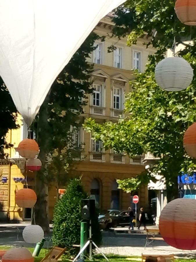 Apartment Zrinjevac Zagreb Ngoại thất bức ảnh